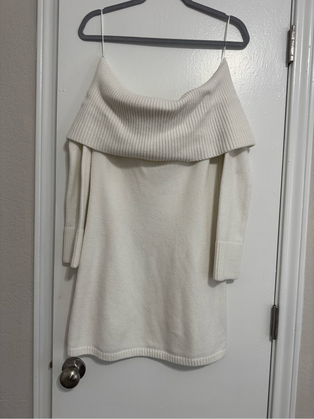 Hollister Co. Women's White and Cream Dress